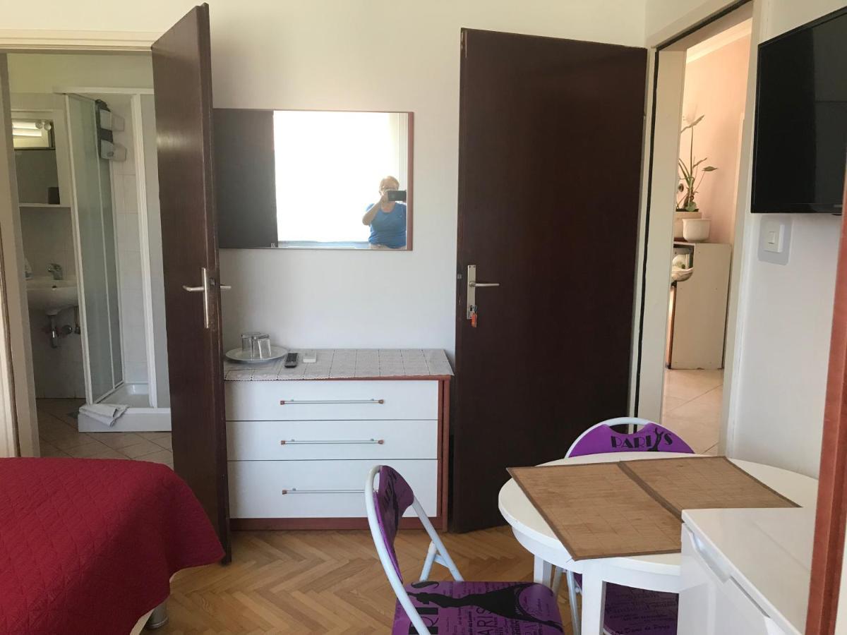 Sobe Stefanija Apartment Умаг Екстериор снимка